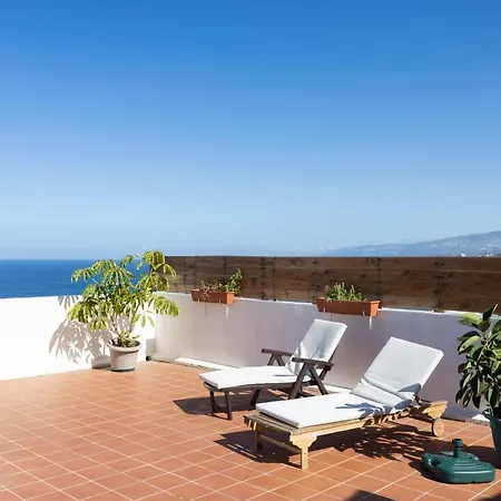 Home2Book Charming White House Casa vacanze
